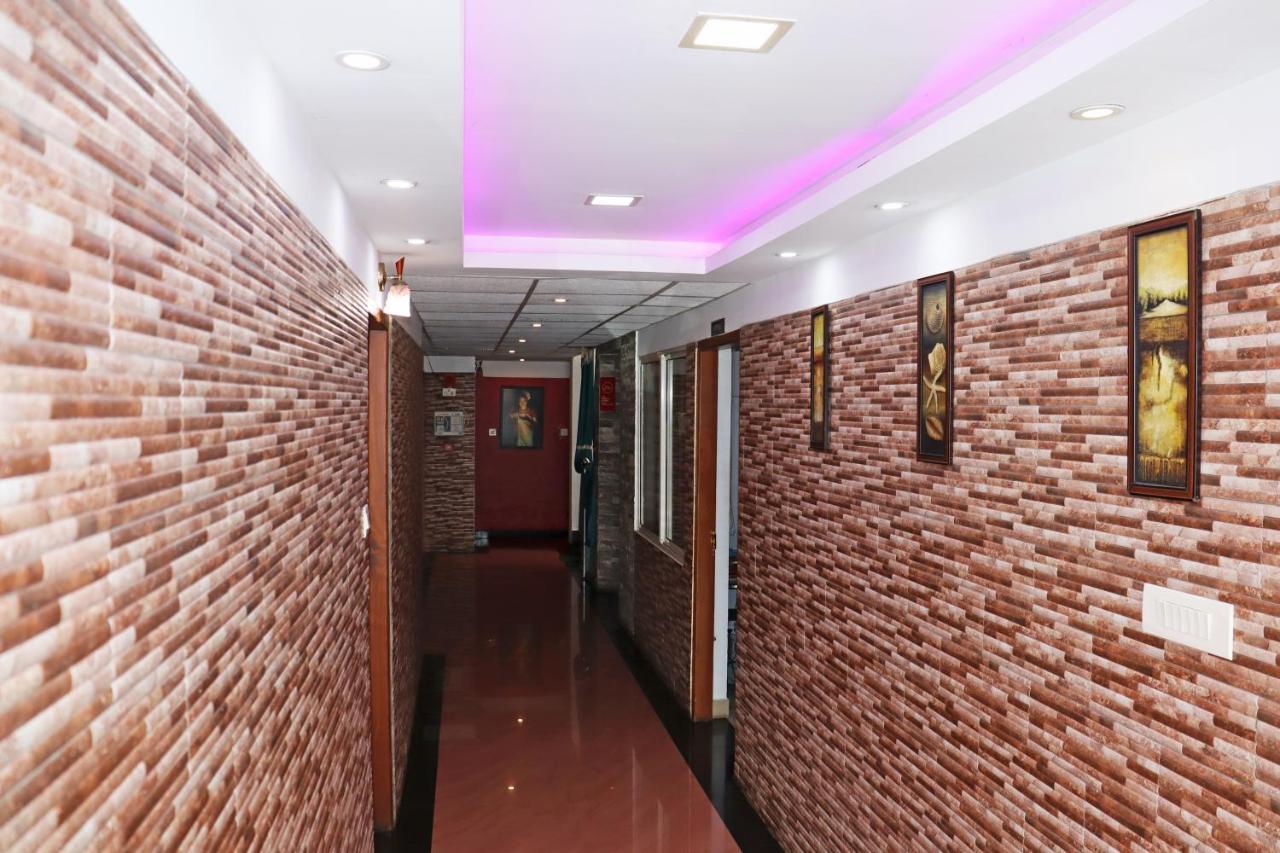 فندق Uthradam Towers تريفِندرم المظهر الخارجي الصورة